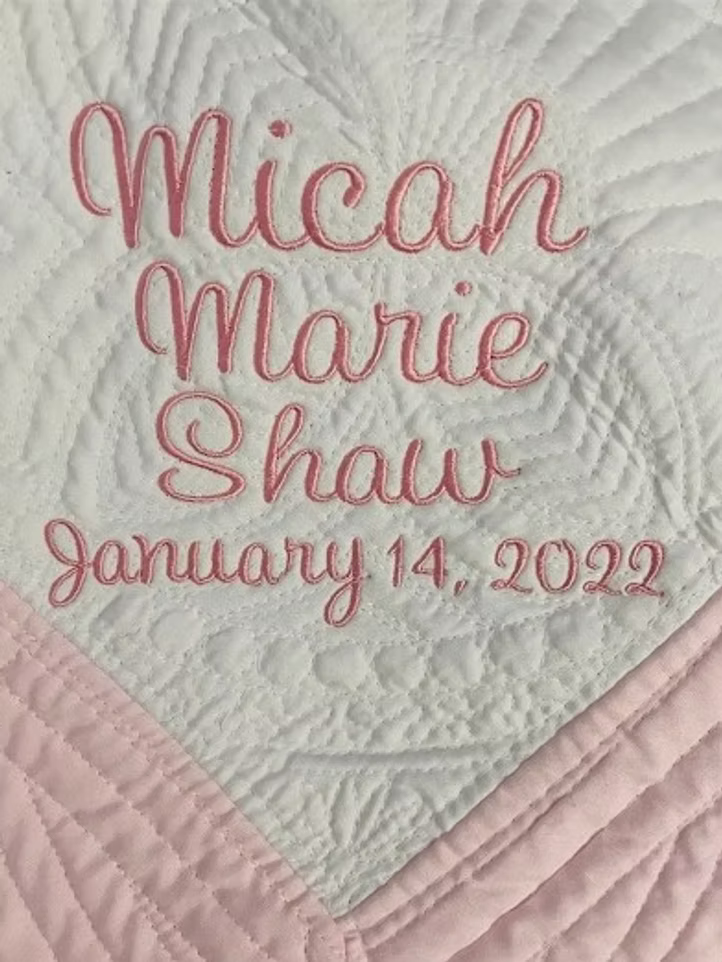 Personalize Heirloom Quilts thumbnail 3